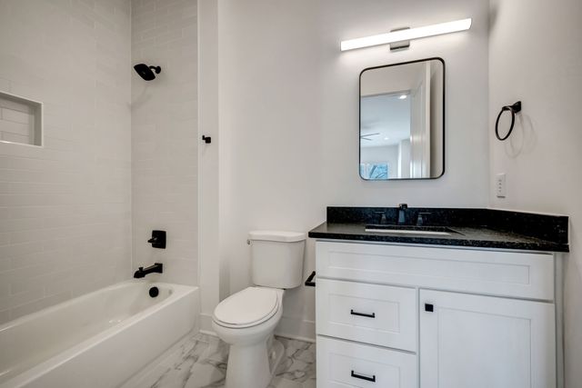 819D Watts Ln, Nashville, TN 37209