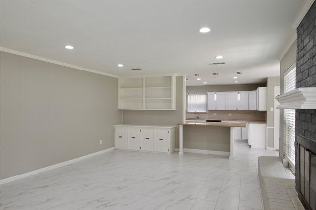 723 Leaflet Lane, Spring, TX 77388