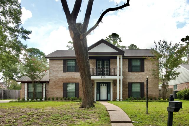 723 Leaflet Lane, Spring, TX 77388
