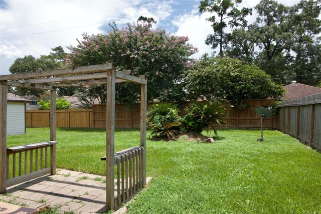 723 Leaflet Lane, Spring, TX 77388