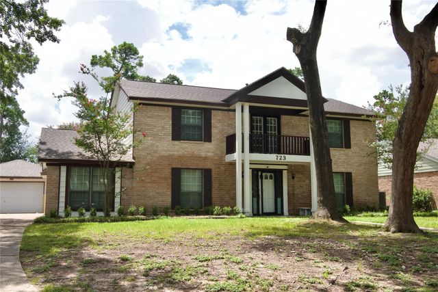 723 Leaflet Lane, Spring, TX 77388