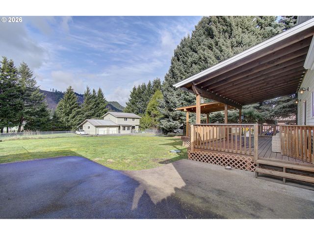 291 METZGER Rd, Carson, WA 98610