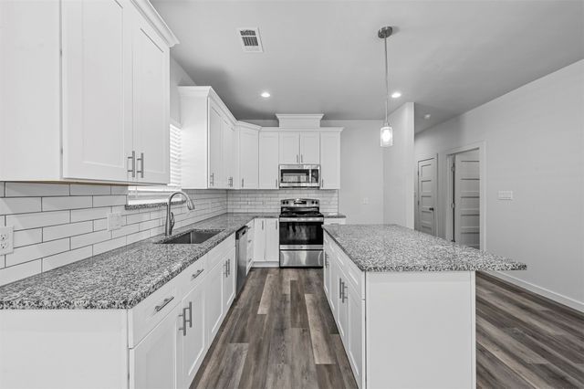 517 E Heron Street, Denison, TX 75021