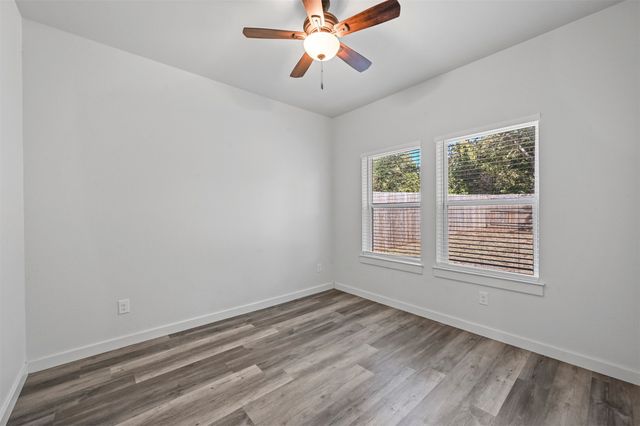 517 E Heron Street, Denison, TX 75021