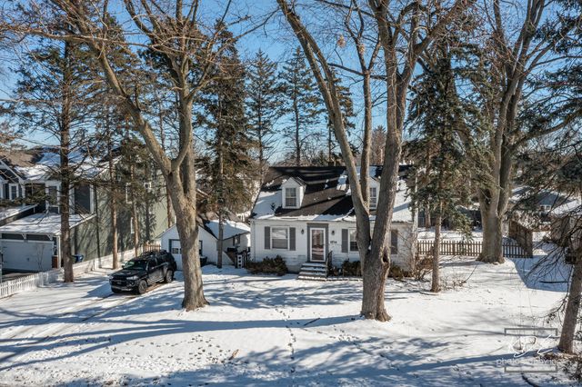 1314 N Eagle Street, Naperville, IL 60563