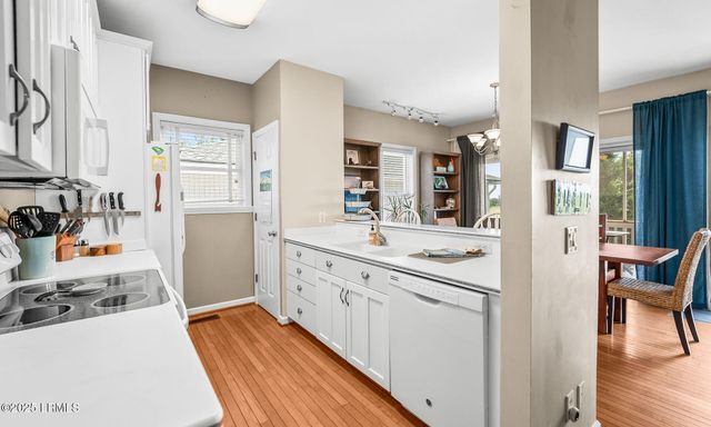 11 Nautical Watch Way, St. Helena Island, SC 29920