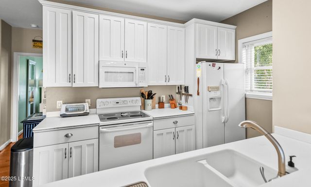 11 Nautical Watch Way, St. Helena Island, SC 29920