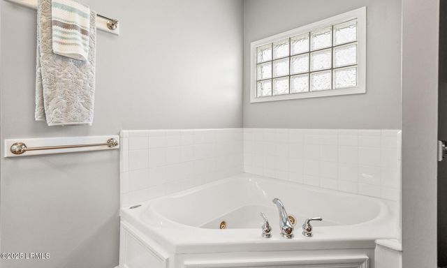 11 Nautical Watch Way, St. Helena Island, SC 29920