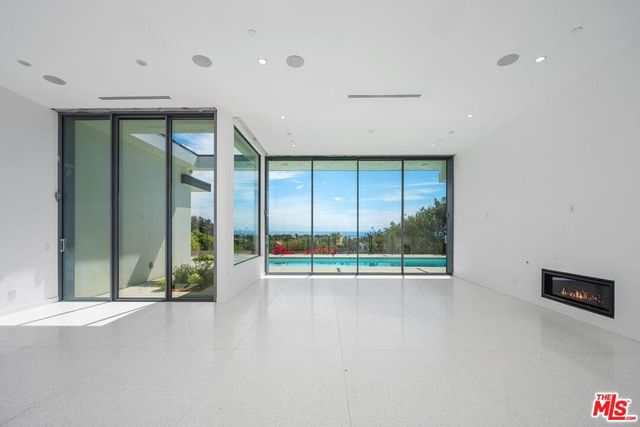 28901 Wight Road, Malibu, CA 90265