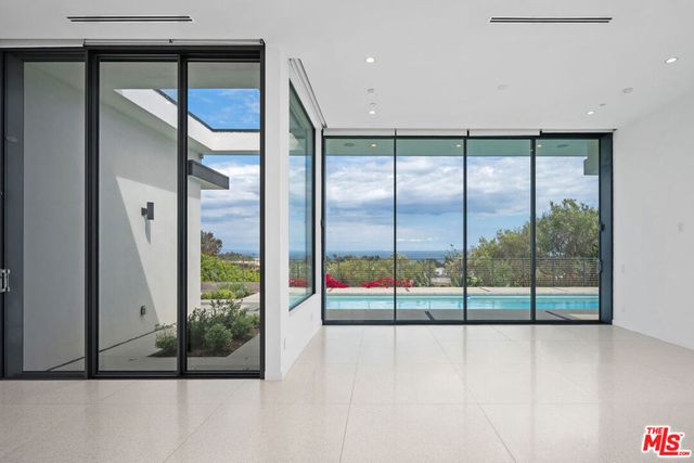 28901 Wight Road, Malibu, CA 90265