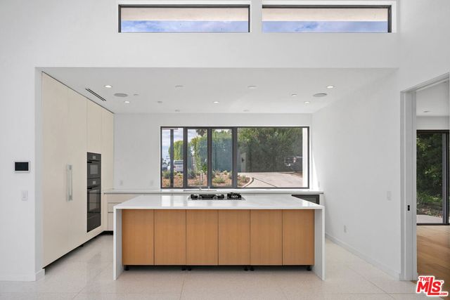 28901 Wight Road, Malibu, CA 90265