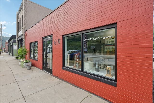 619 Butler St, Etna, PA 15223