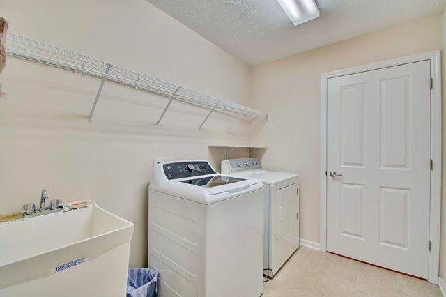 9097 Royal Oak Lane, Union, KY 41091