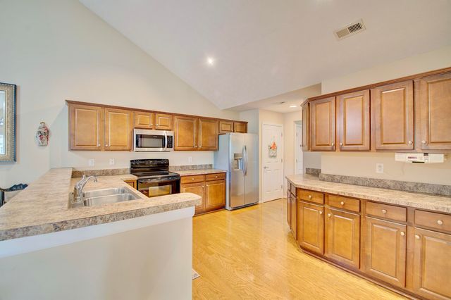 9097 Royal Oak Lane, Union, KY 41091