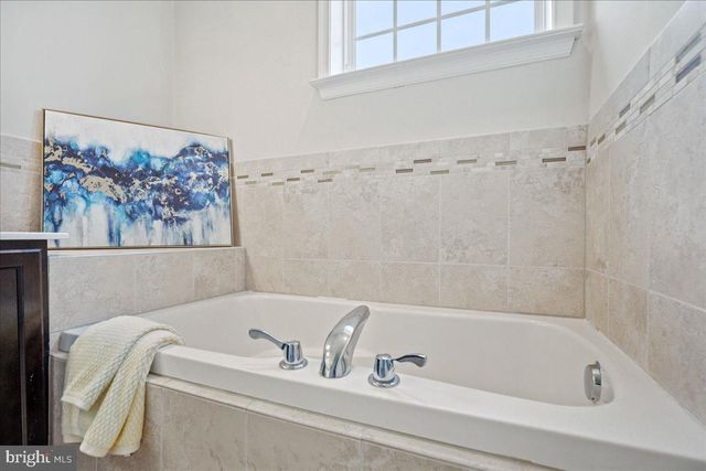 3589 FOSSILSTONE PL, Waldorf, MD 20601