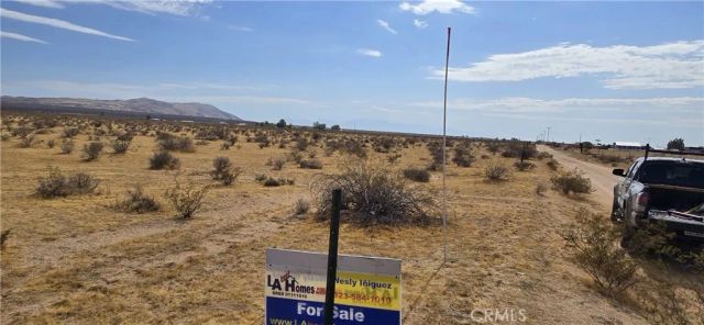 25970 Las Tunas, Apple Valley, CA 92308