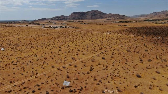 25970 Las Tunas, Apple Valley, CA 92308