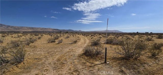25970 Las Tunas, Apple Valley, CA 92308