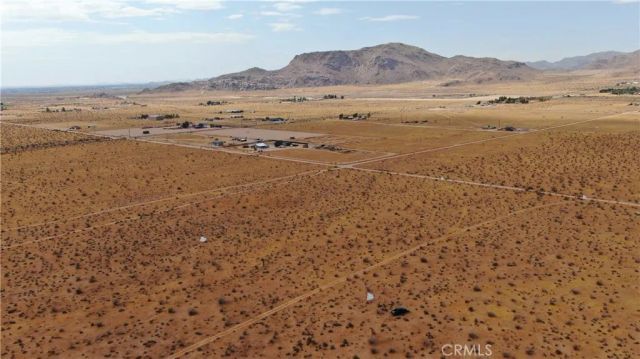 25970 Las Tunas, Apple Valley, CA 92308