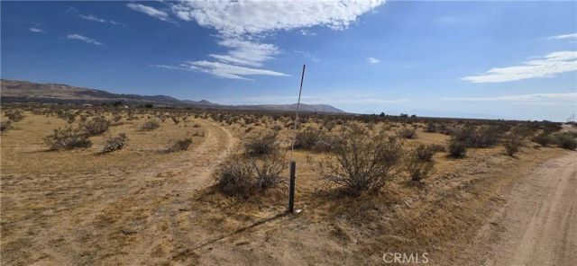 25970 Las Tunas, Apple Valley, CA 92308