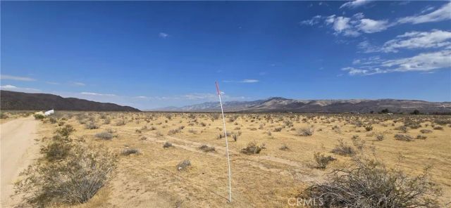 25970 Las Tunas, Apple Valley, CA 92308