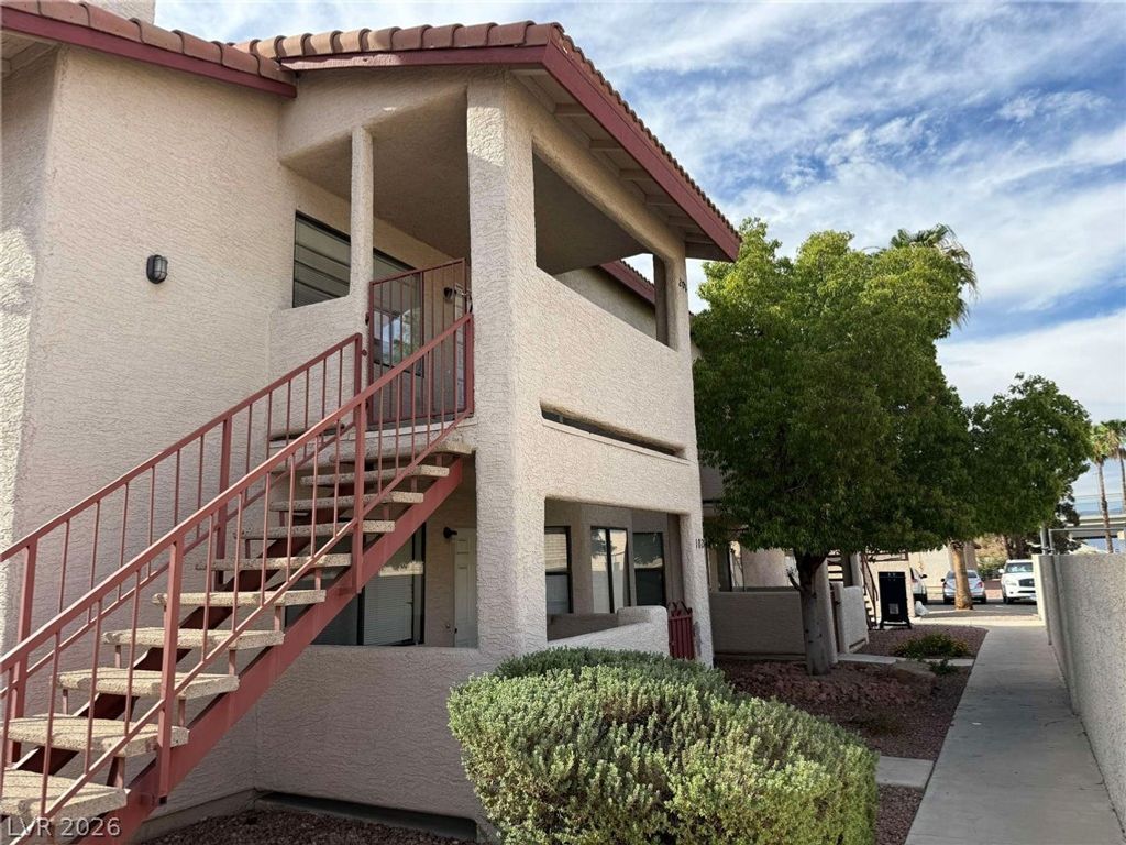 761 Rock Springs Drive 202, Las Vegas, NV 89128 — exterior