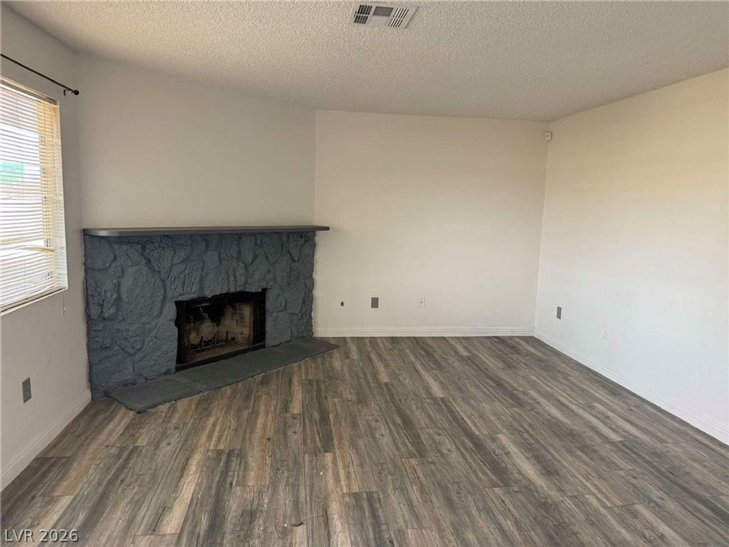 761 Rock Springs Drive 202, Las Vegas, NV 89128 — photo 2