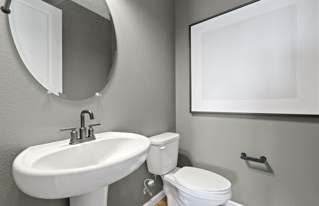 604 Amatista Loop SE, Rio Rancho, NM 87124