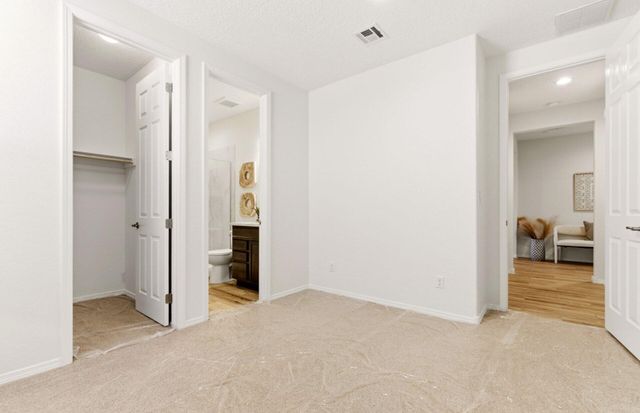 604 Amatista Loop SE, Rio Rancho, NM 87124