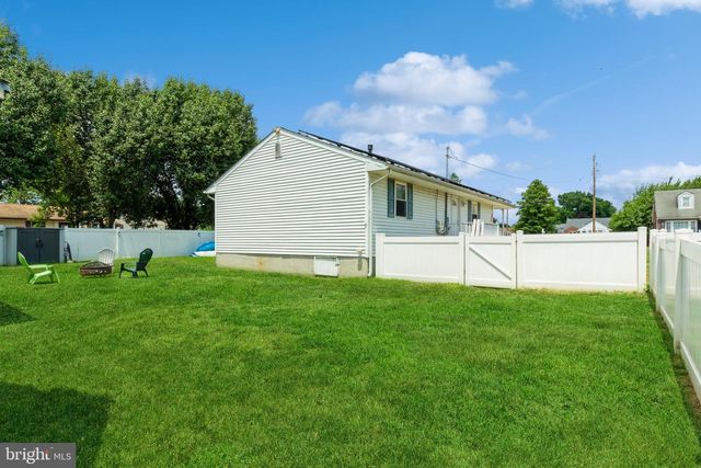 410 ERIE AVE, Penns Grove, NJ 08069