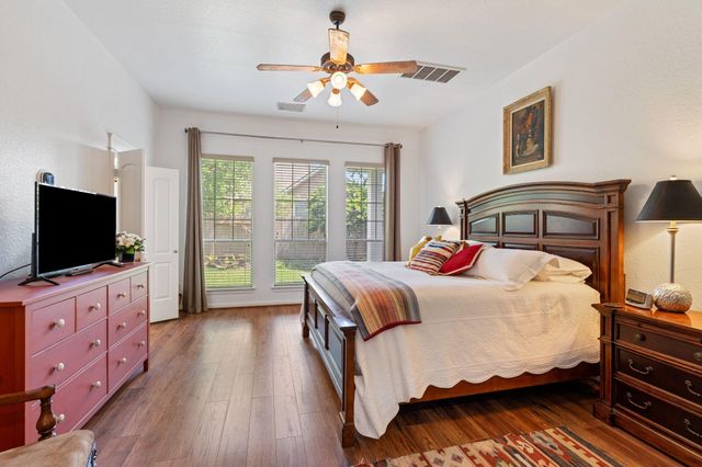 1602 Haylie Hollow Court, Spring, TX 77386