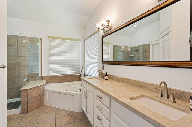 1602 Haylie Hollow Court, Spring, TX 77386