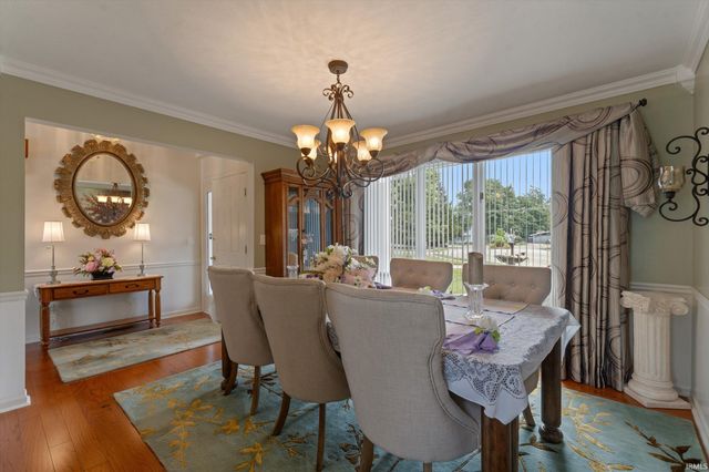 1033 Hermitage Drive, South Bend, IN 46614