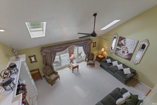 1033 Hermitage Drive, South Bend, IN 46614