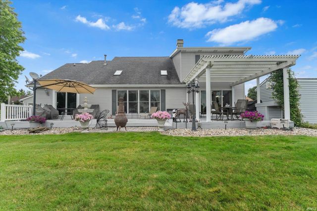 1033 Hermitage Drive, South Bend, IN 46614