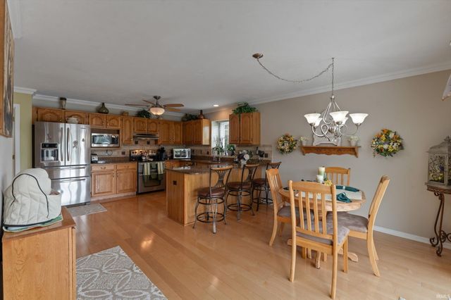 1033 Hermitage Drive, South Bend, IN 46614