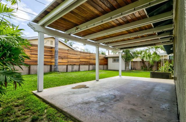 1926 Trask Ave, Santa Ana, CA 92706