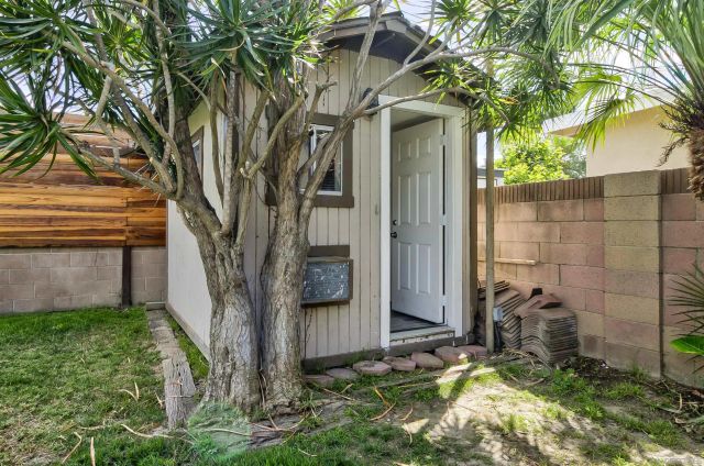 1926 Trask Ave, Santa Ana, CA 92706