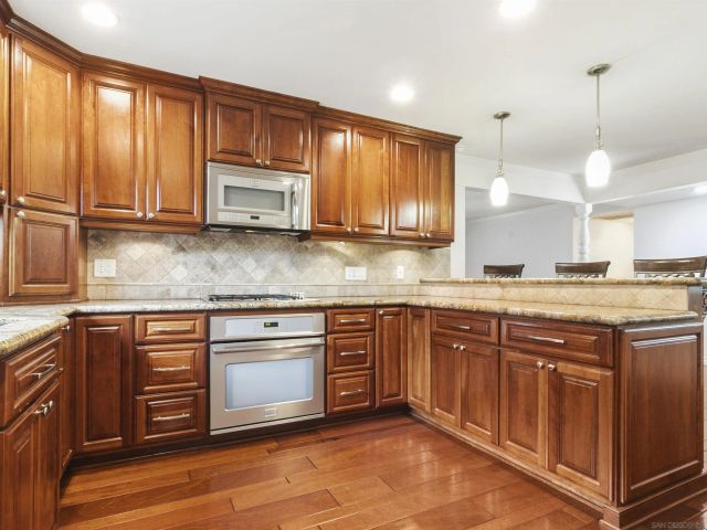 1926 Trask Ave, Santa Ana, CA 92706