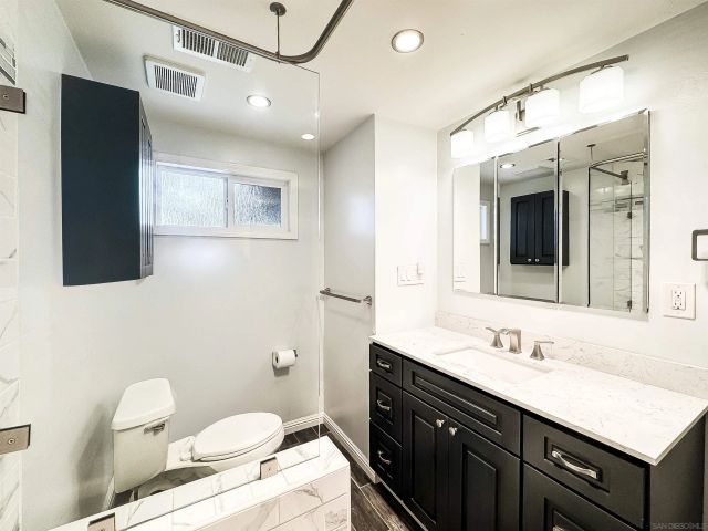 1926 Trask Ave, Santa Ana, CA 92706