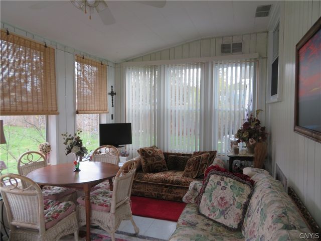 433 Van Dyke Road, Utica, NY 13502