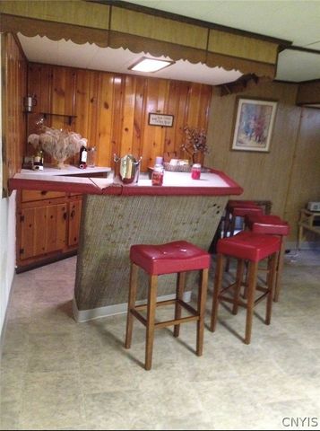 433 Van Dyke Road, Utica, NY 13502
