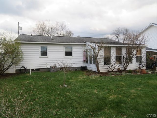 433 Van Dyke Road, Utica, NY 13502