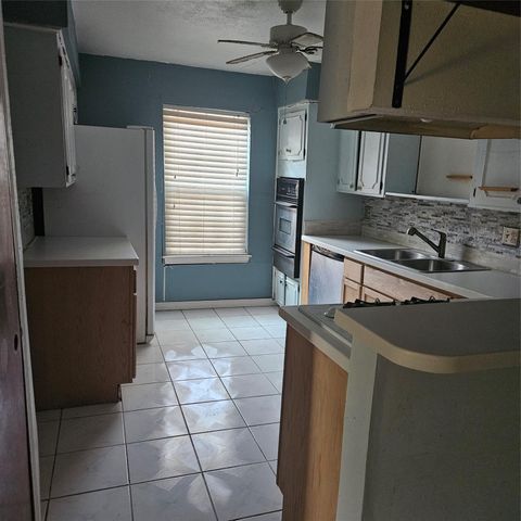 10411 Sagewillow Lane, Houston, TX 77089