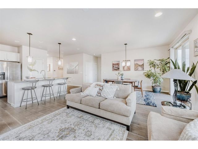 671 Brennan Cir, Erie, CO 80516