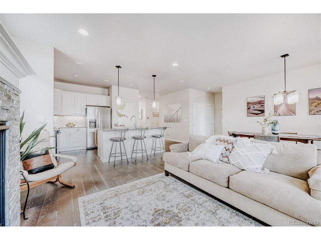 671 Brennan Cir, Erie, CO 80516