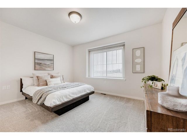 671 Brennan Cir, Erie, CO 80516