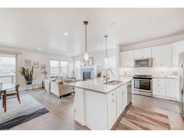 671 Brennan Cir, Erie, CO 80516