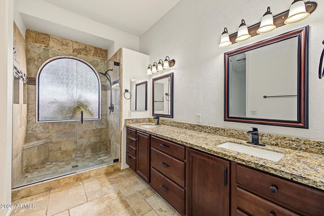 6843 E PEARL Street, Mesa, AZ 85207