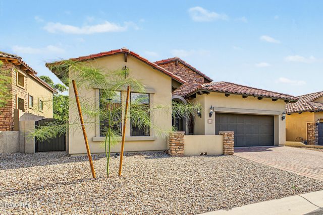 6843 E PEARL Street, Mesa, AZ 85207